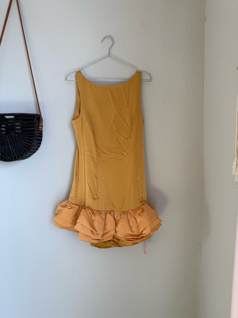 NWT Micas Pure Gold Sleeveless Peplum Dress, Size Small
